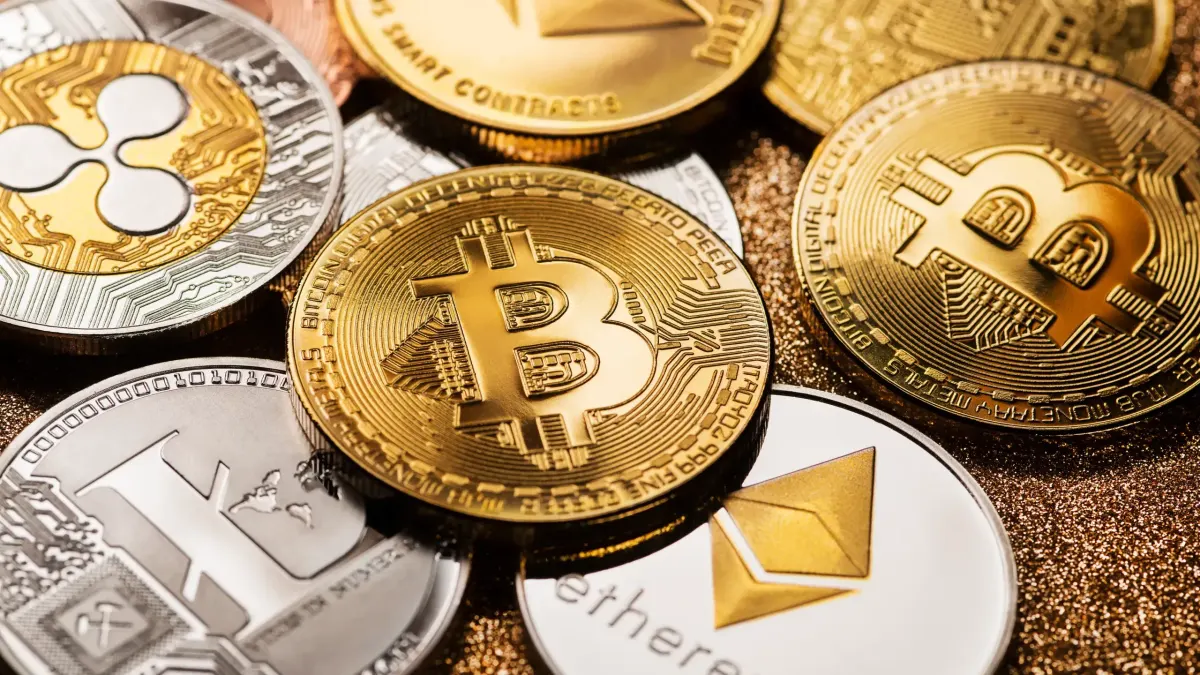 Celsius Freezes All Withdrawals, Transfers - Top Crypto Updates