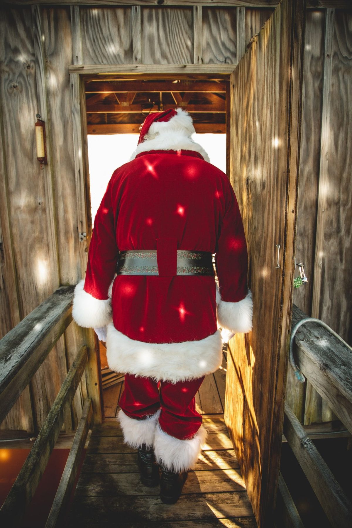Delayed Santa Claus Rally? Pre Market Analysis