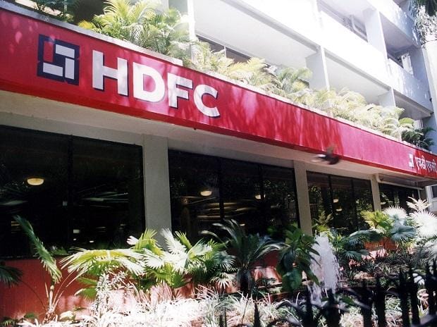HDFC Posts 22% YoY Rise in Net Profit in Q1 - Top Indian Market Updates