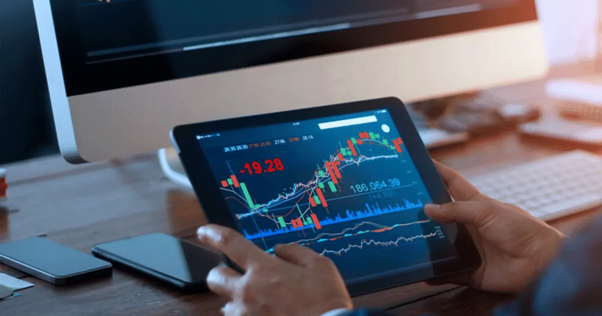 IT Stocks Drag NIFTY Below 17,650 - Post-Market Analysis